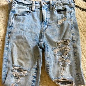 American eagle ripped white washed skinny jeans